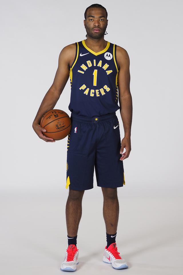 当阿诺德站 当阿诺德站