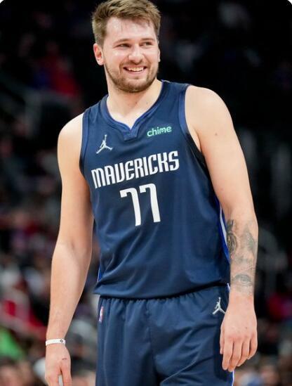 此前多次作 此前多次作