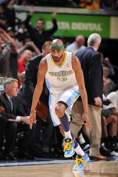 正面硬碰 正面硬碰