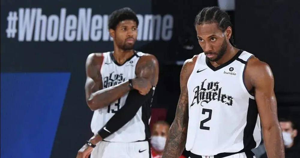 风险更多呈 风险更多呈